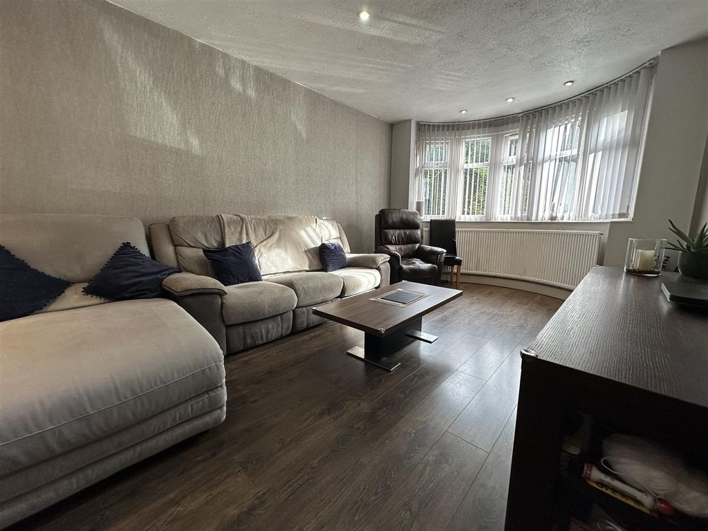 Property photo 3 of 22 Fr7.Jpg