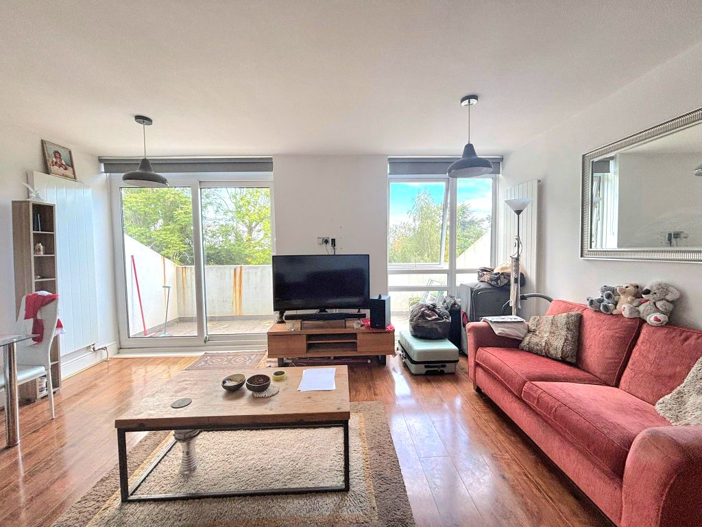 Property photo 1 of 8