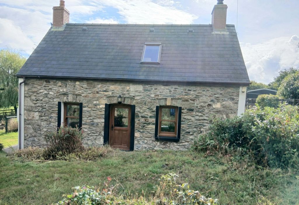 Property photo 1 of 22
