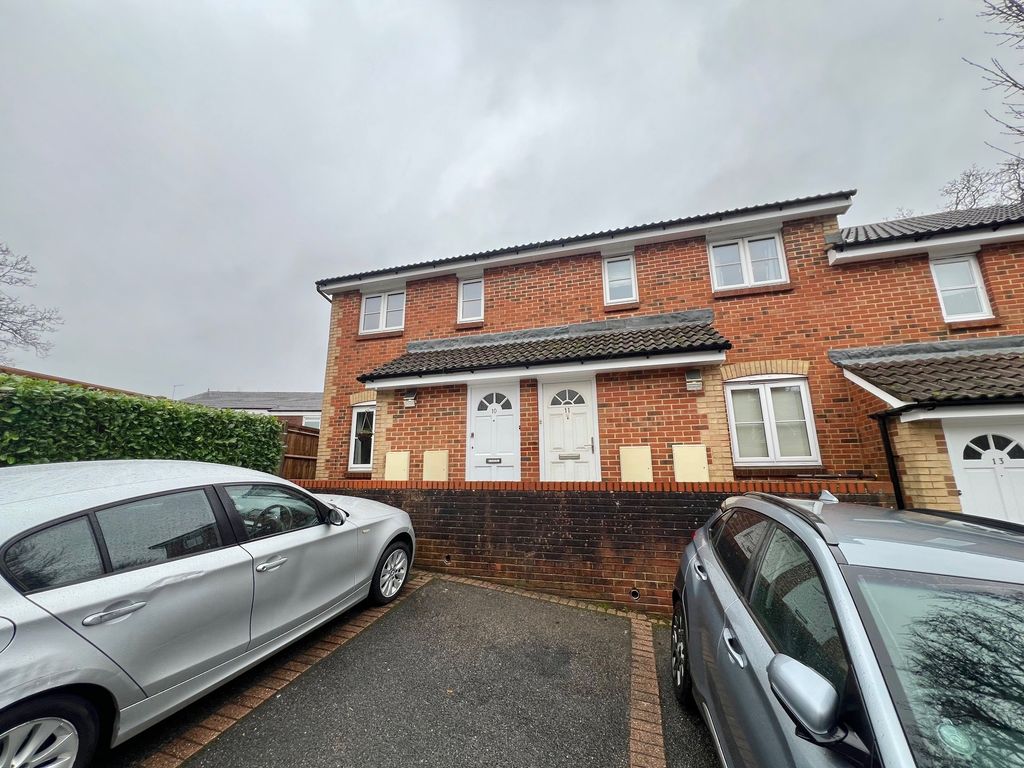 Property photo 1 of 8 1