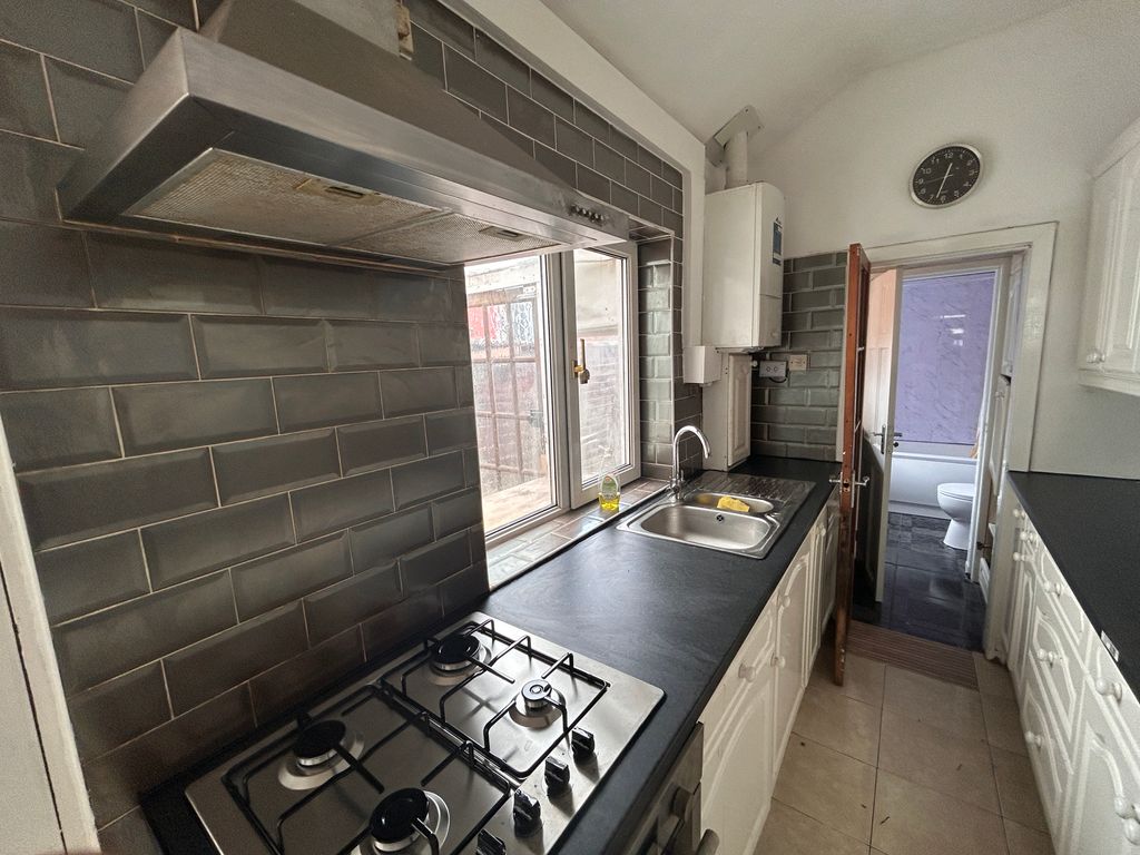 Property photo 2 of 13