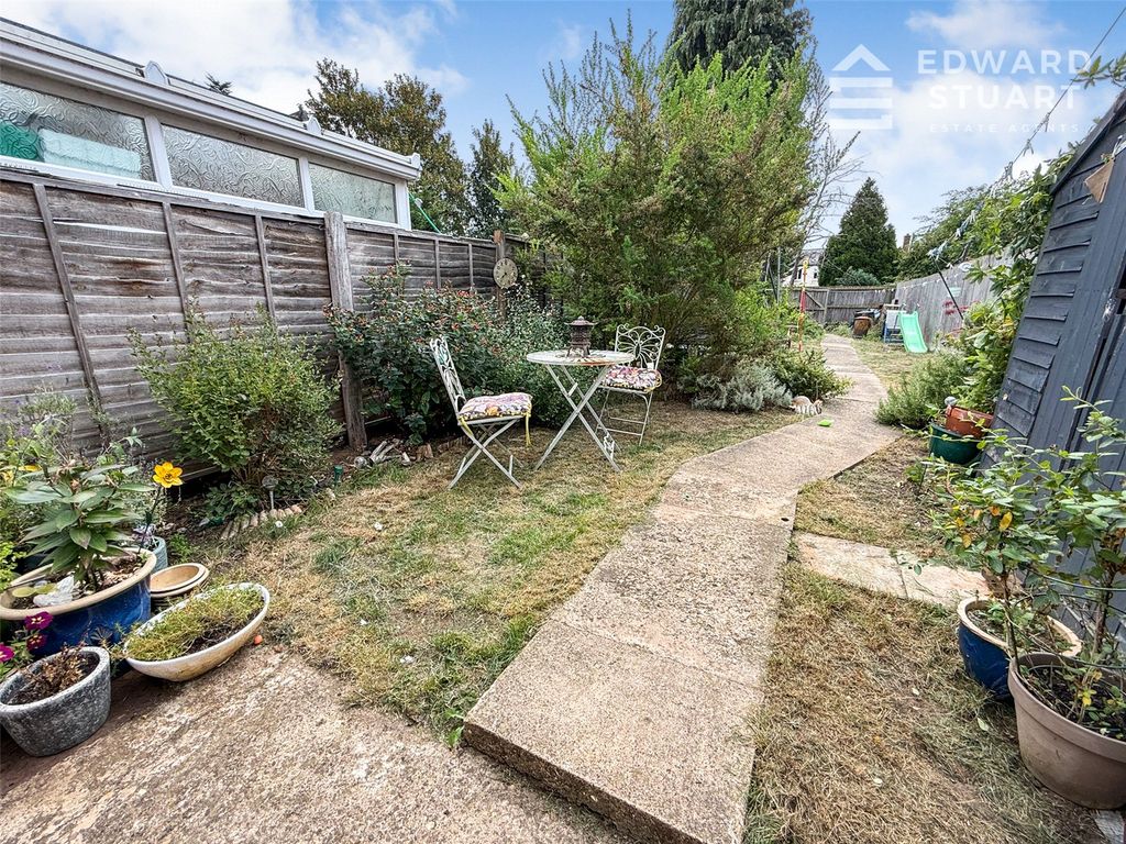 Property photo 3 of 9 Picture No. 06