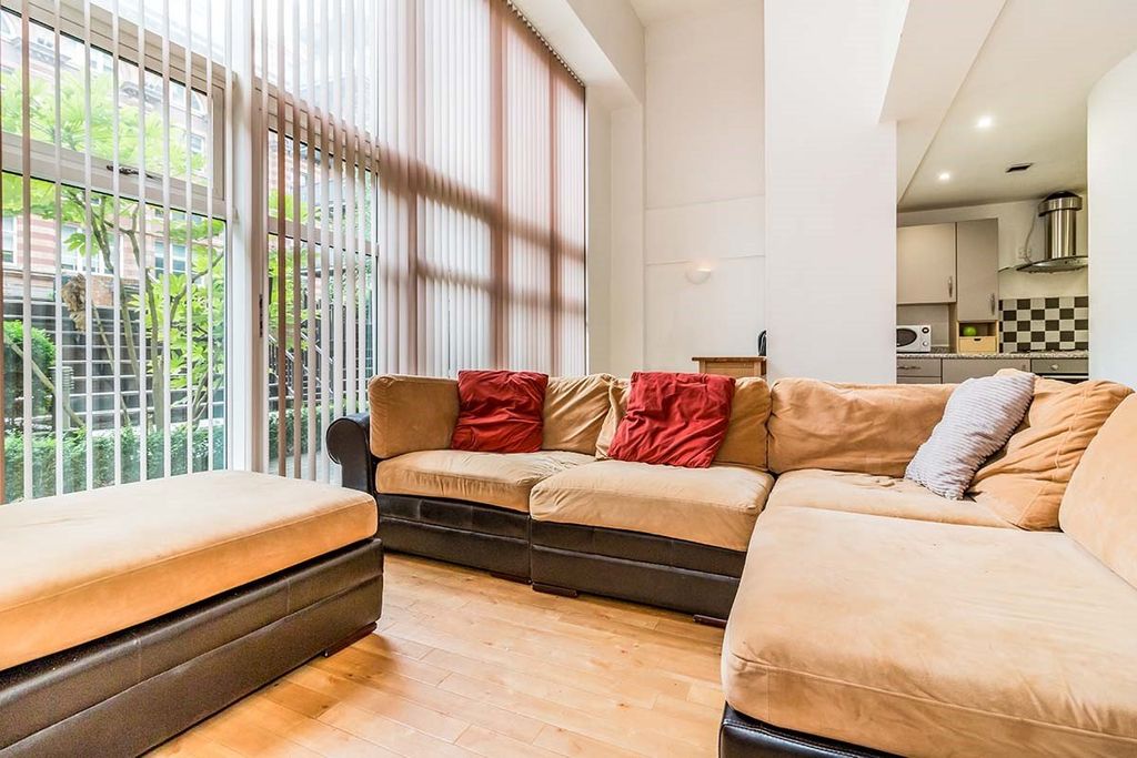 Property photo 2 of 10 Picture No. 22