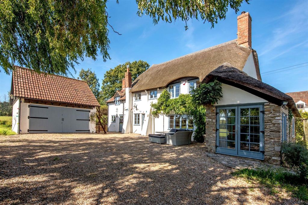 Property photo 1 of 25 Picture No. 01