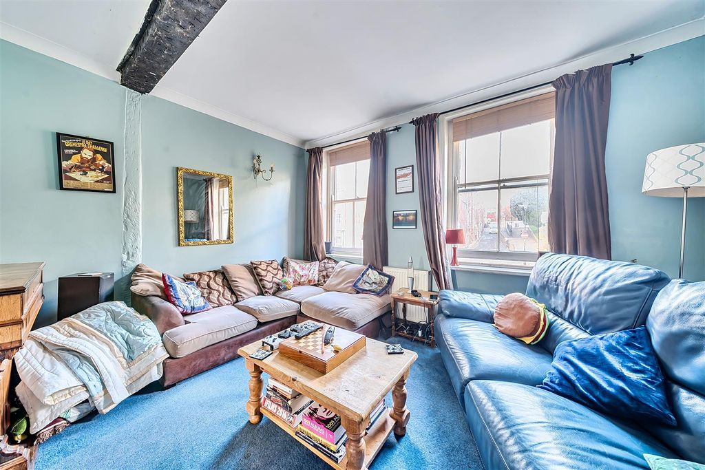 Property photo 2 of 14 1368637-3-68F10Cbf0Abcf.Jpg