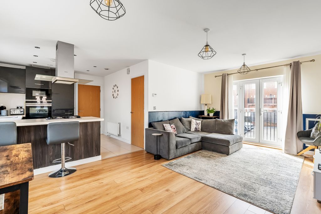 Property photo 2 of 19 Photo 2