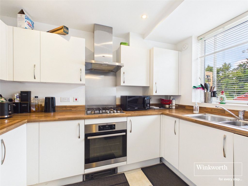 Property photo 2 of 11 Picture No. 03