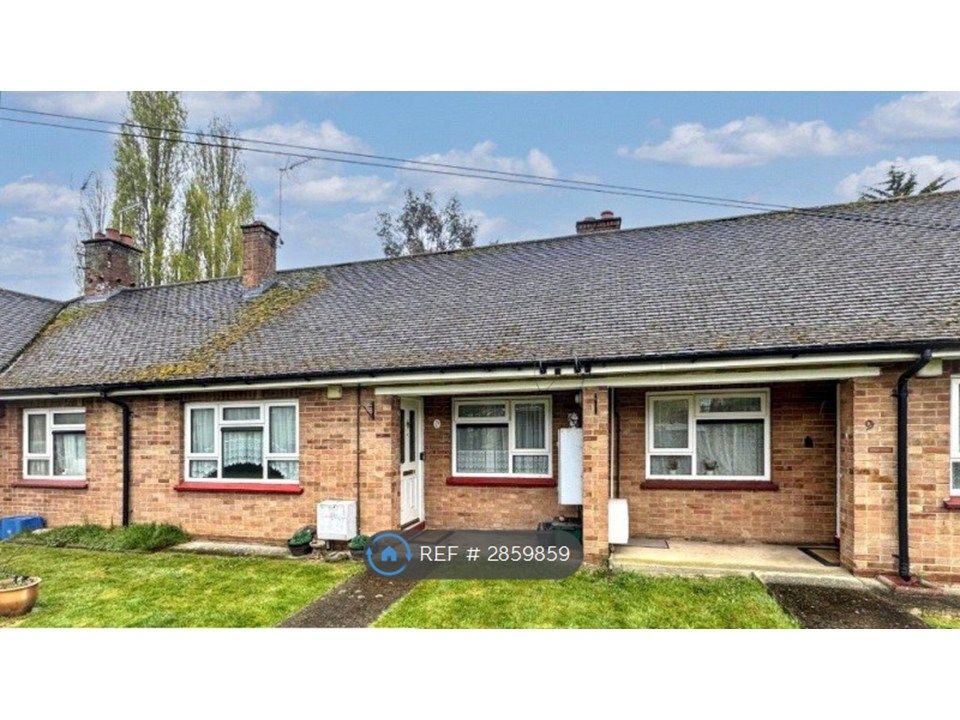 Property photo 1 of 8 Front