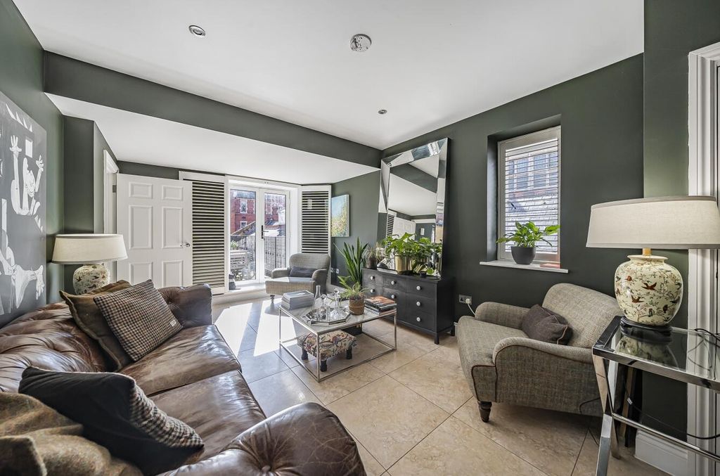 Property photo 2 of 13 Davidson Frost-Wellings,Dfw, King Edward House, Li