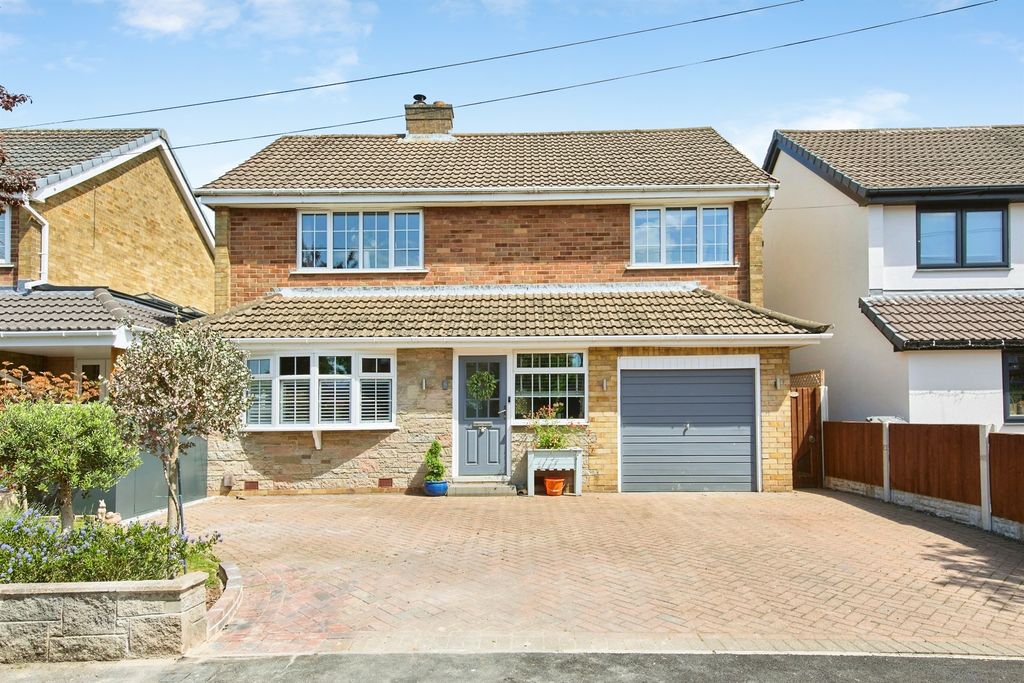 Property photo 1 of 22