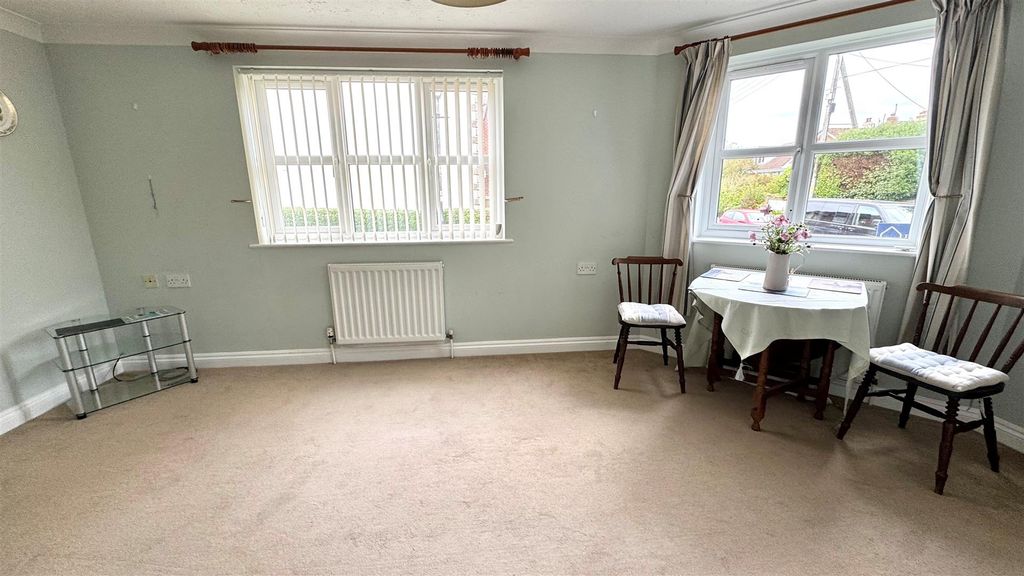 Property photo 2 of 12 1.Jpg