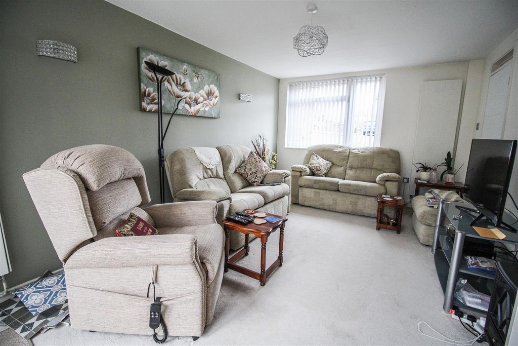 Property photo 2 of 15 Img_5363.Jpg