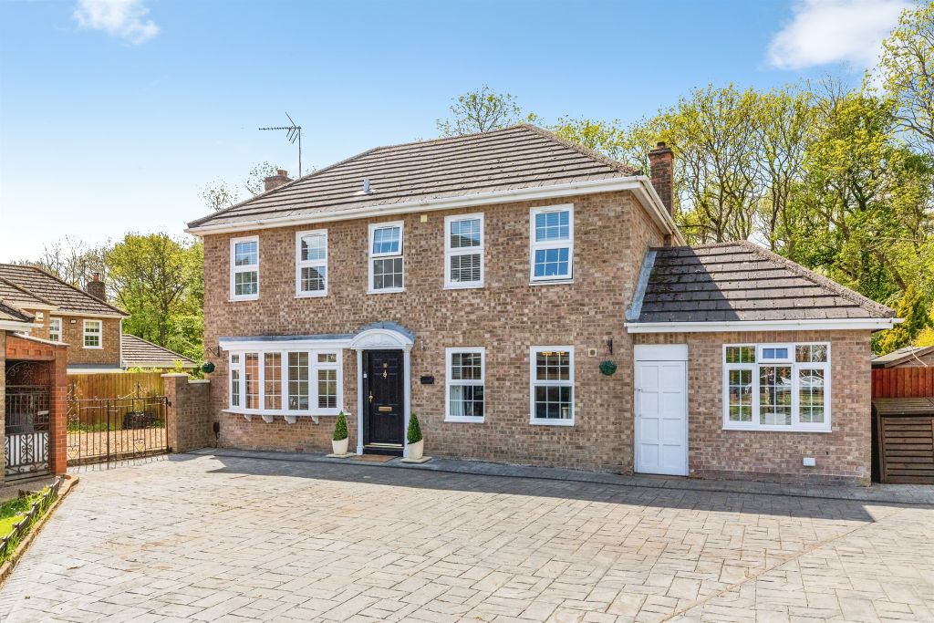 Property photo 1 of 18