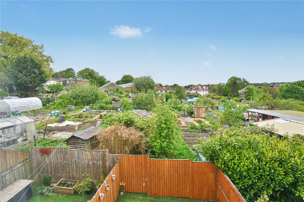 Property photo 1 of 12 Picture No. 08