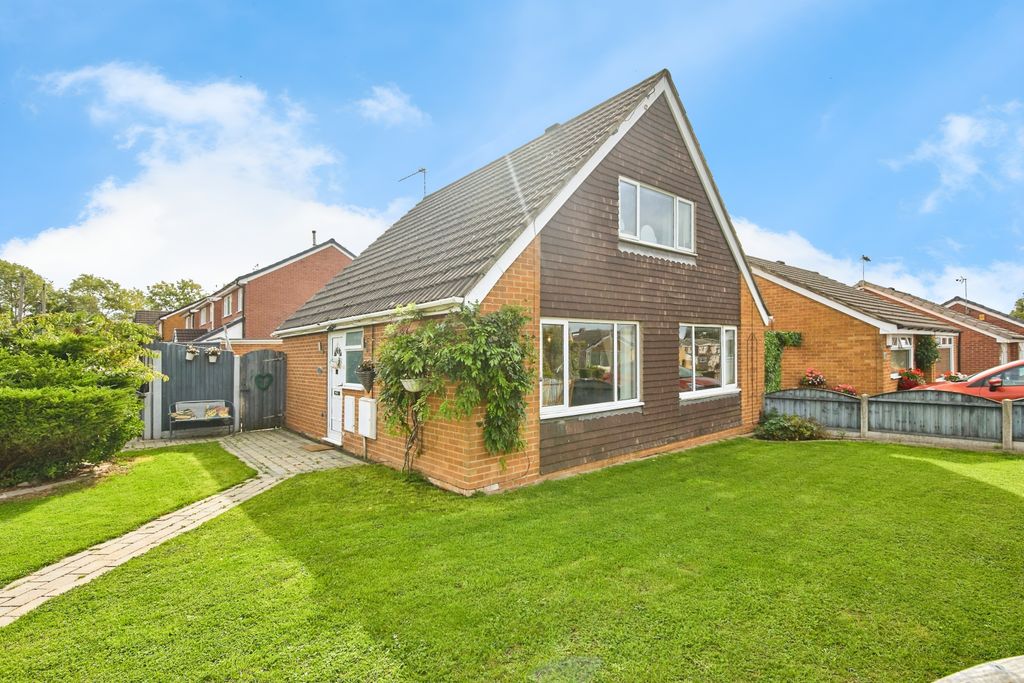 Property photo 1 of 11