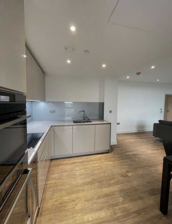 Property photo 1 of 4