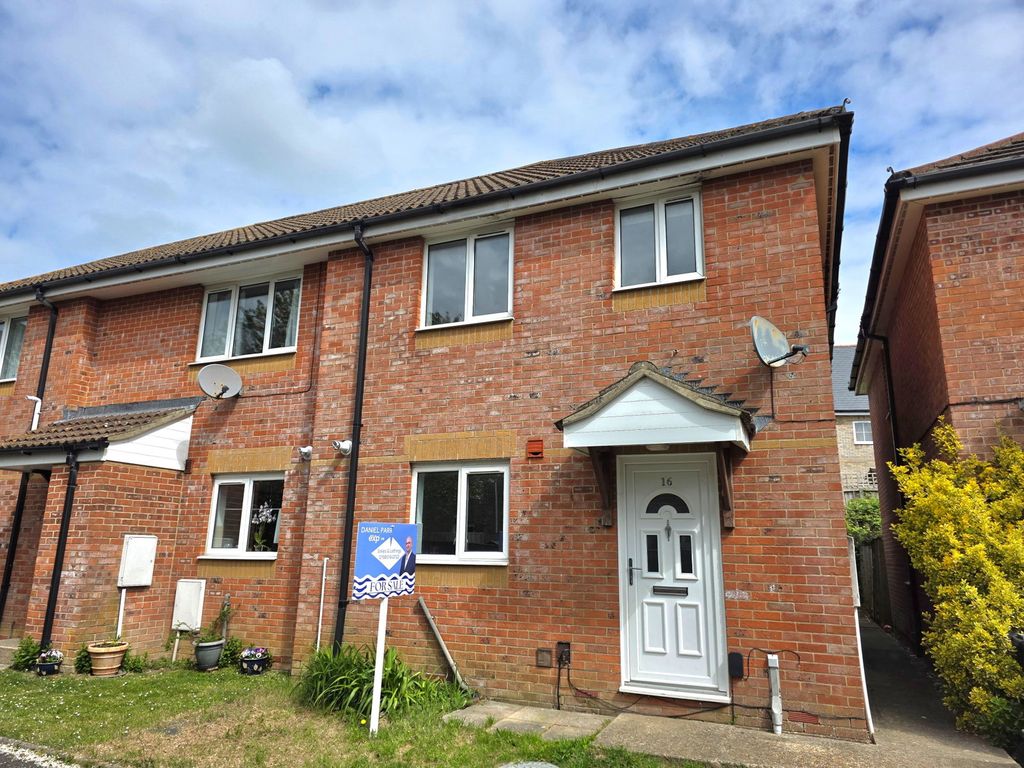 Property photo 1 of 13