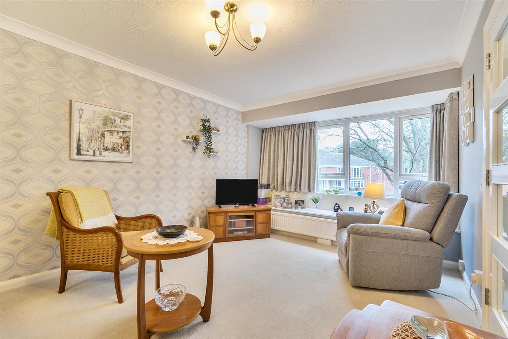 Property photo 3 of 19 For Sale By Aspire Residential - Guardian Court