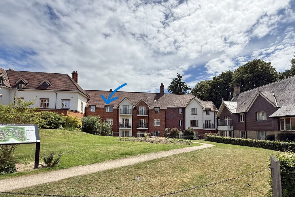 Property photo 1 of 14