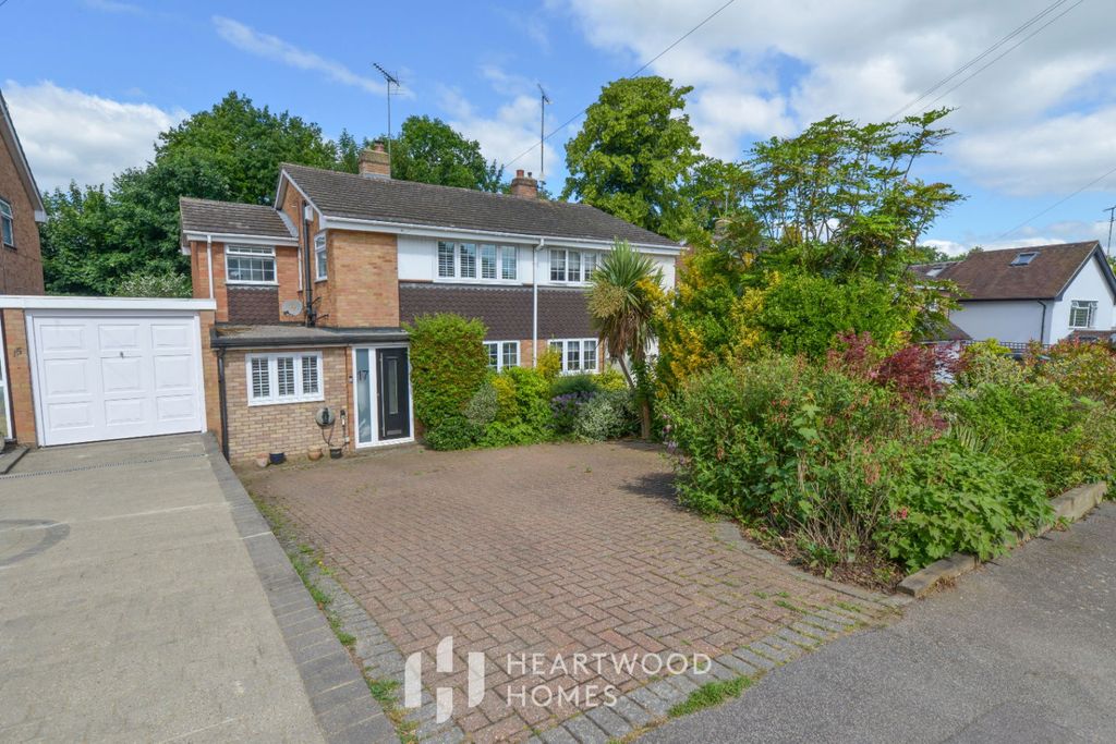 Property photo 3 of 28