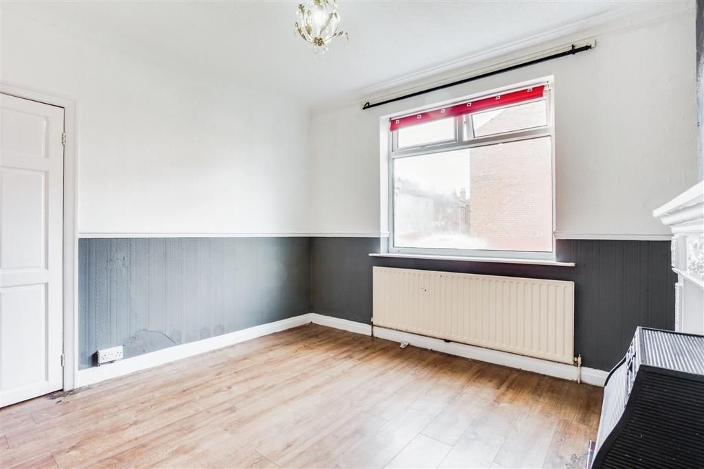 Property photo 3 of 16