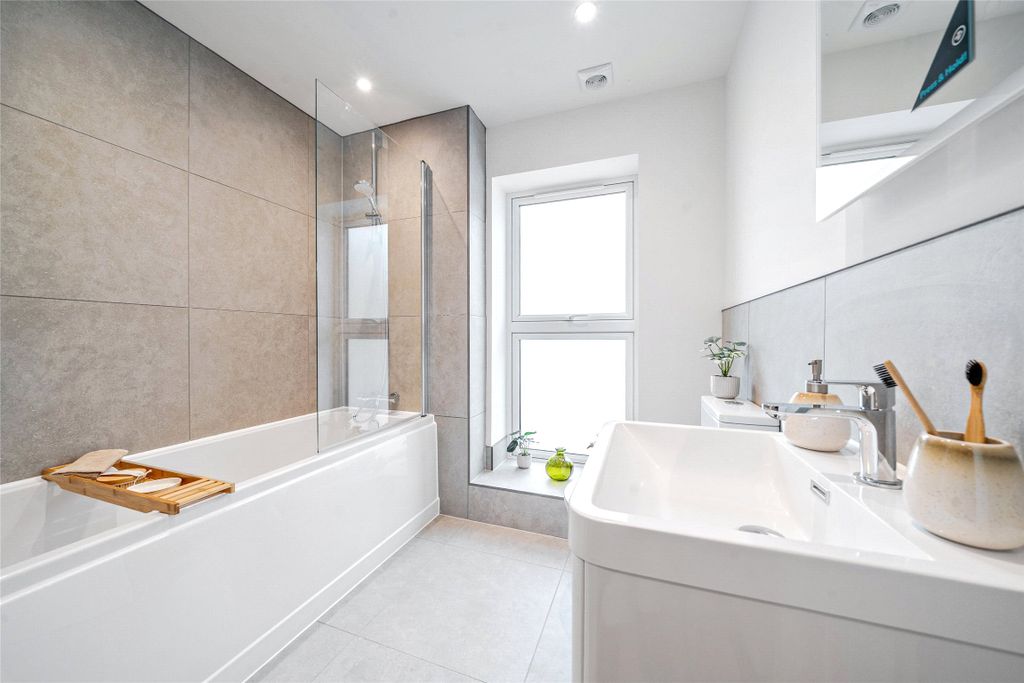 Property photo 3 of 8 Picture No. 03