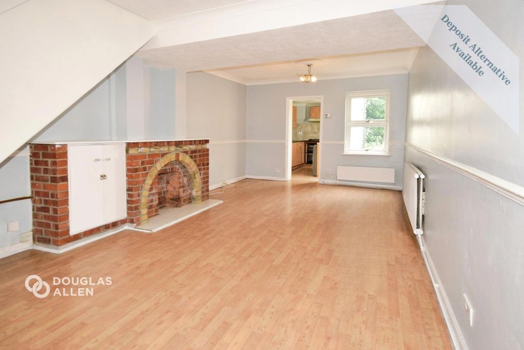 Property photo 2 of 6