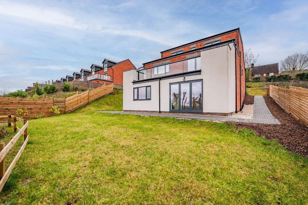 Property photo 2 of 25 Rear 02.Jpg