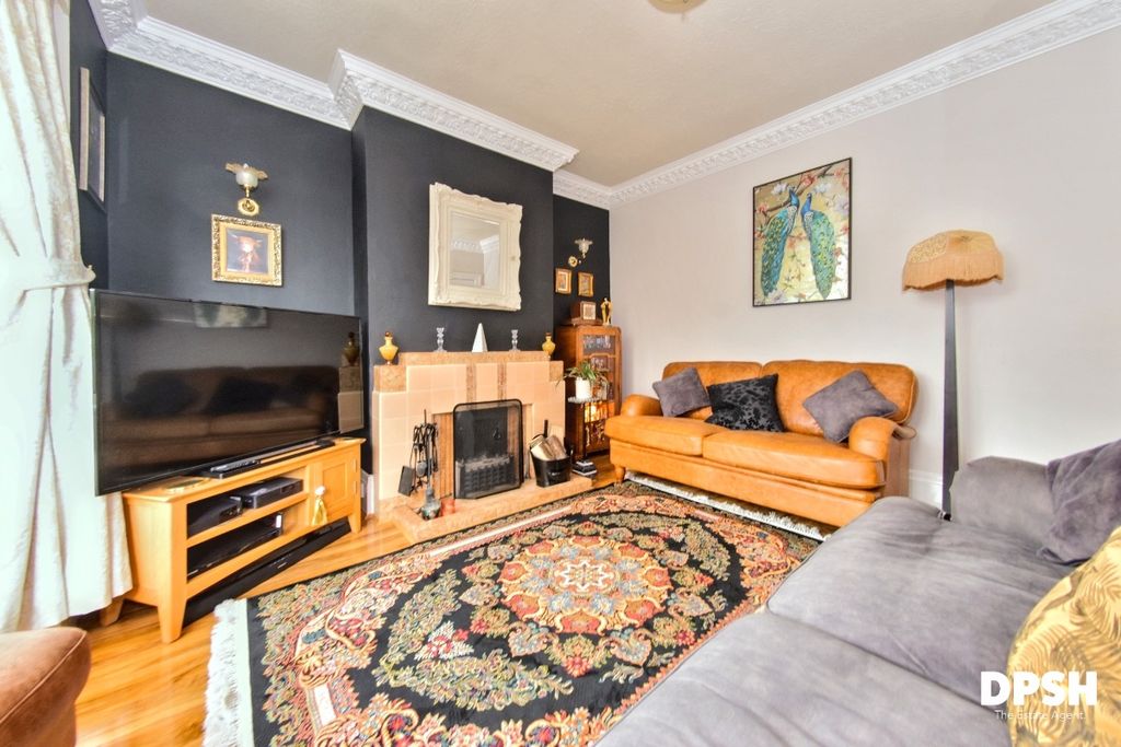 Property photo 3 of 36