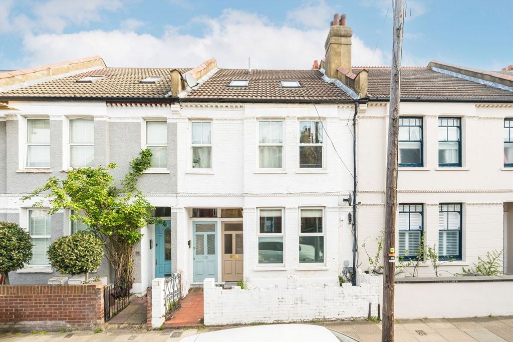 Property photo 1 of 7