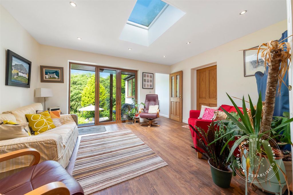 Additional image 9 of 6 bed detached house for saleBlaengwynlais, Cardiff CF83