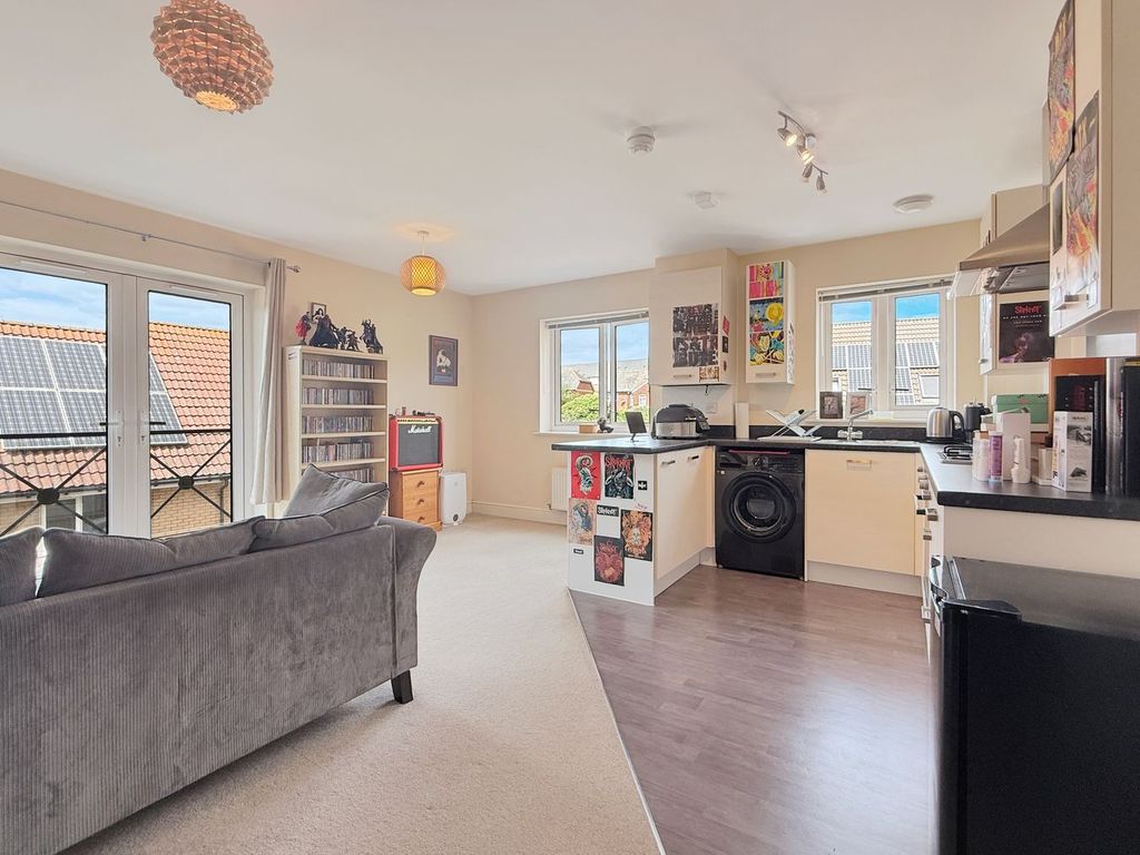 Property photo 2 of 10