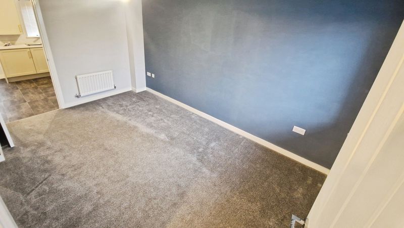 Property photo 3 of 11 Photo 20