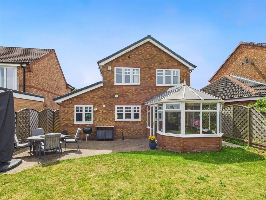 Property photo 3 of 21 Rear View