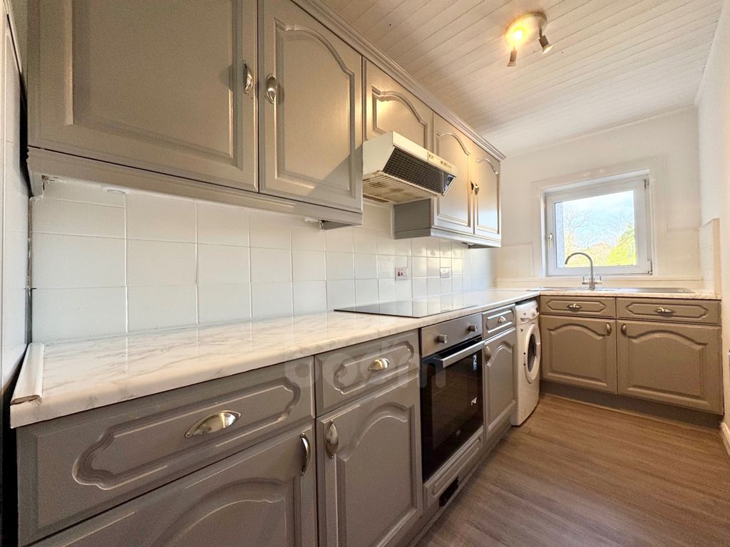 Property photo 3 of 17 Knoxville Road, Kilbirnie Kitchen Pic