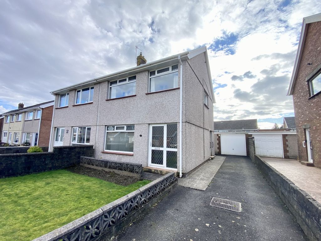 Property photo 1 of 12 Main Image