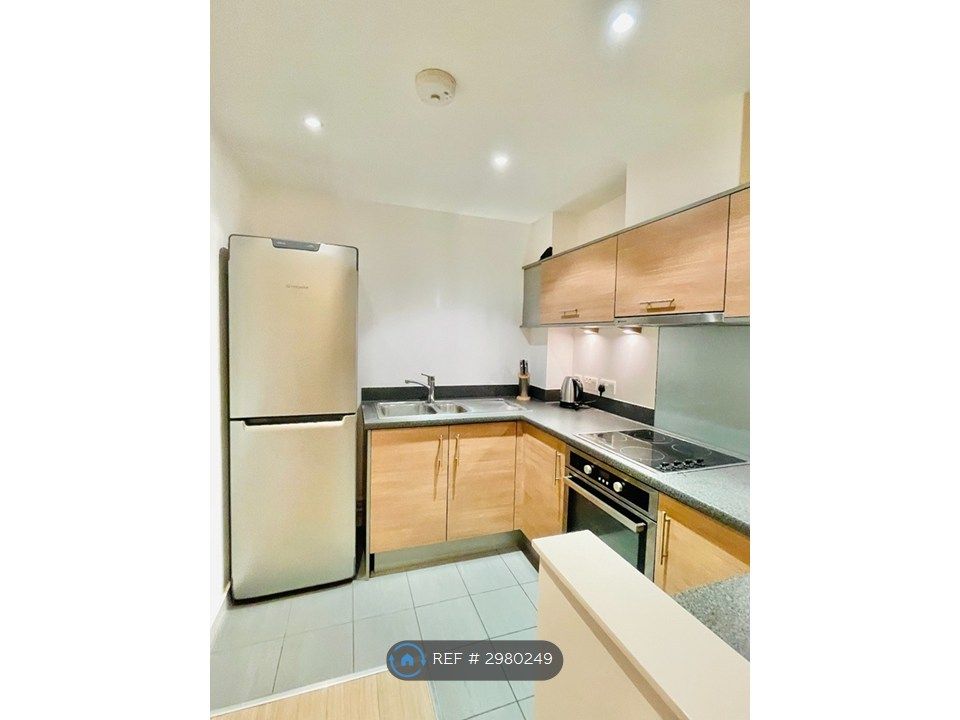 Property photo 1 of 9