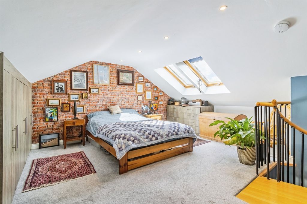Additional image 12 of 3 bed maisonette for saleCollege Road, Newton Abbot TQ12