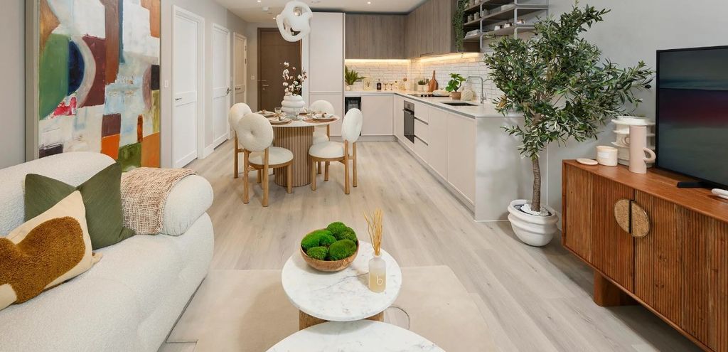 Property photo 1 of 7 4232200