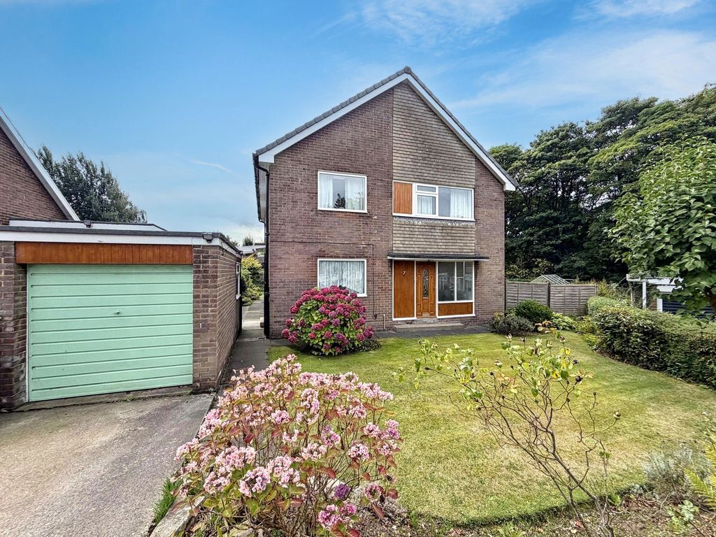 Property photo 1 of 35