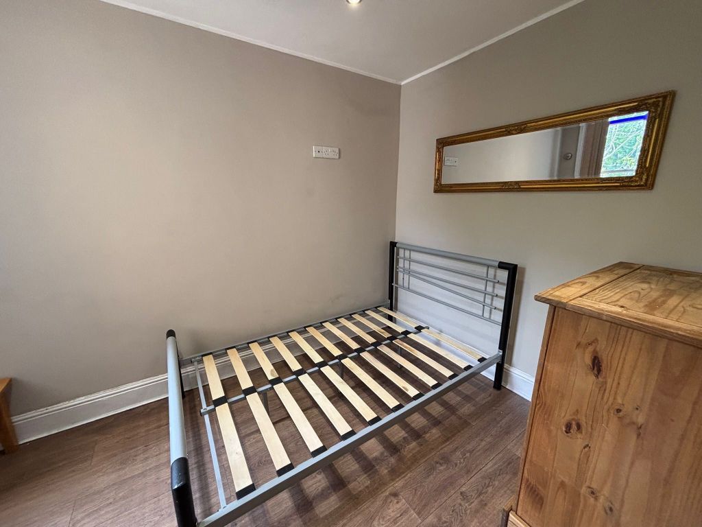 Property photo 2 of 3