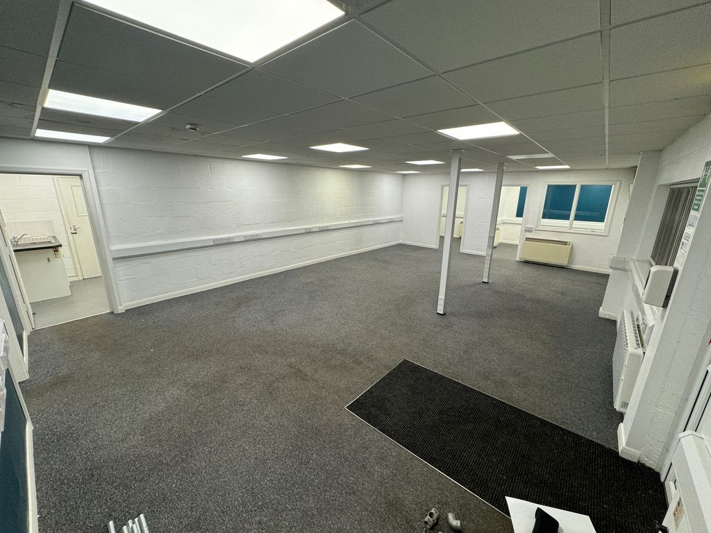 Property photo 1 of 4