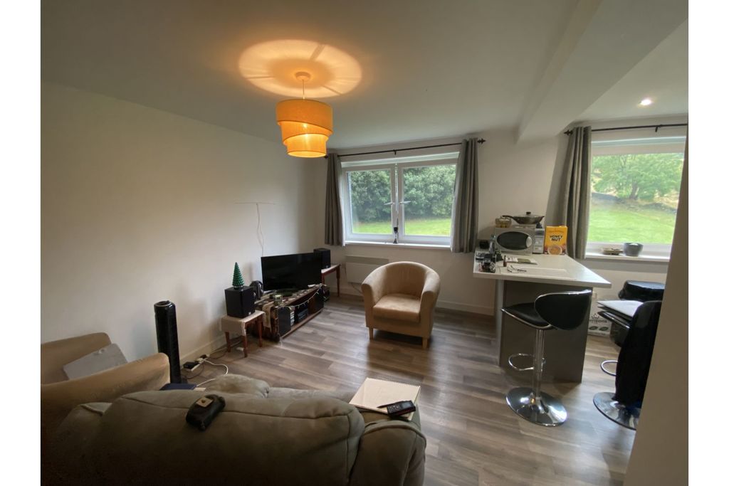 Property photo 1 of 15 Living Room