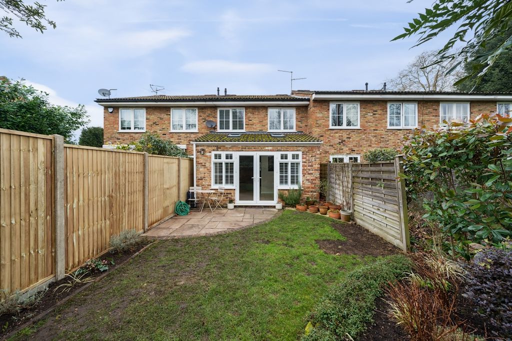 Property photo 3 of 18 1235226 (10)