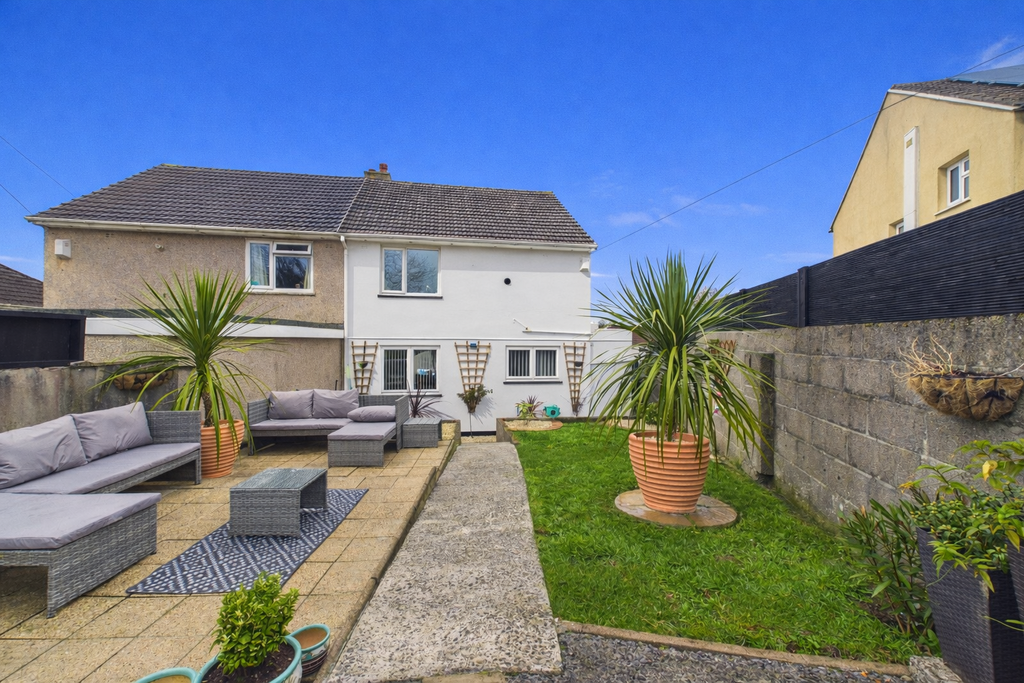 Property photo 2 of 30