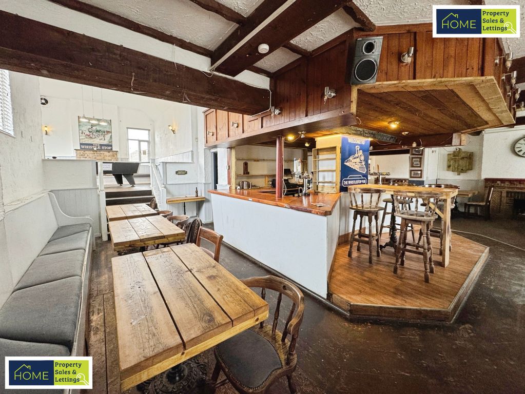 Property photo 3 of 25 The Whistle Stop Pub