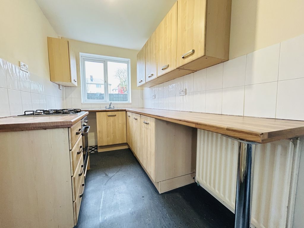 Property photo 3 of 11 Img_1369