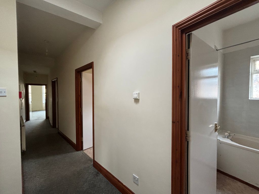 Property photo 1 of 5 Image