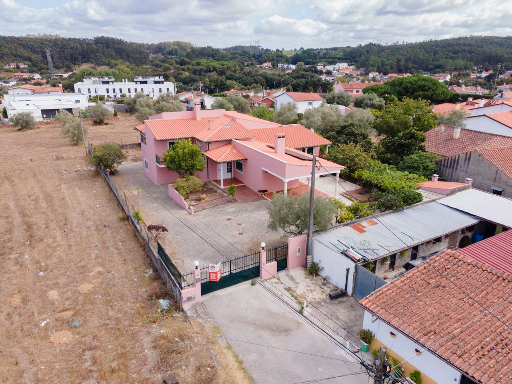 Property photo 1 of 35