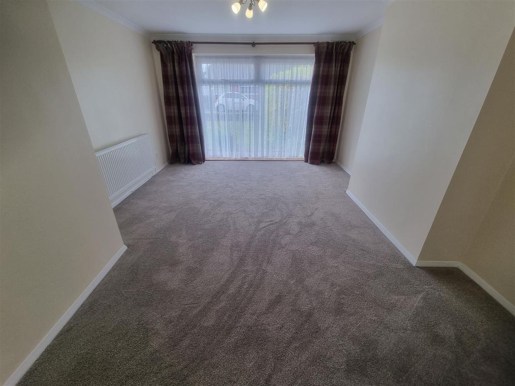 Property photo 2 of 10 18581.Jpg